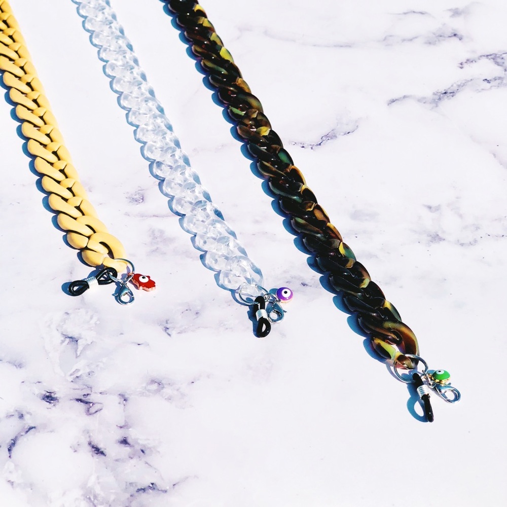 The charm offensive Acrylic mask chains 😷🧿📿
